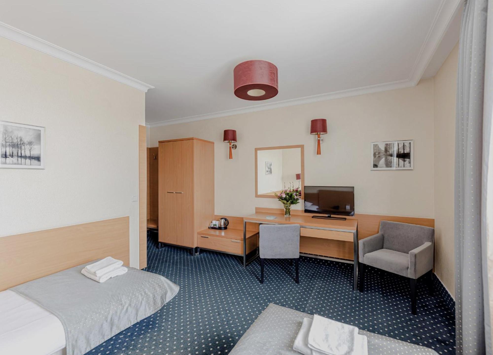 Hotel Panorama Mszczonów Dış mekan fotoğraf