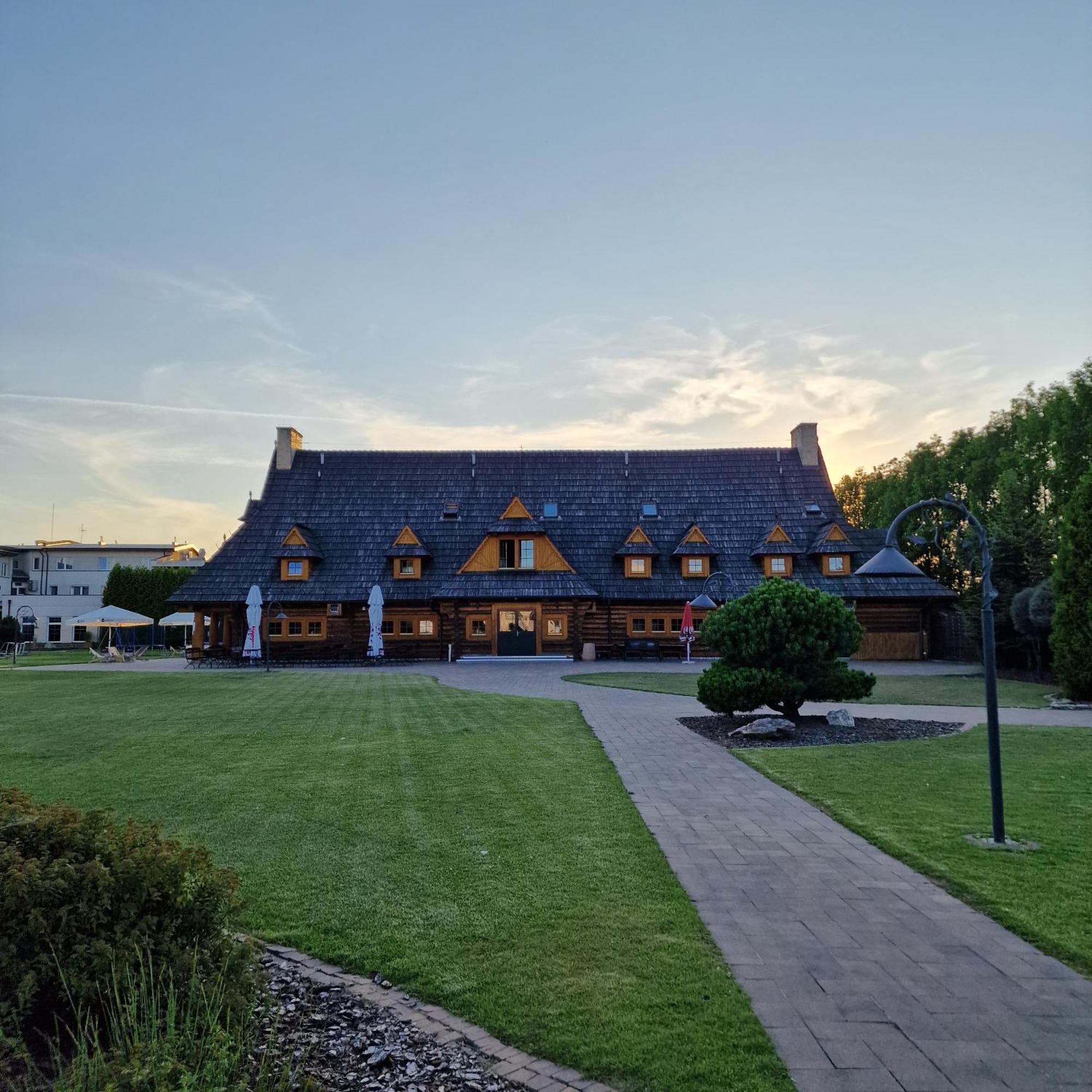 Hotel Panorama Mszczonów Dış mekan fotoğraf
