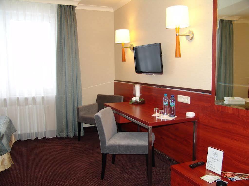 Hotel Panorama Mszczonów Dış mekan fotoğraf